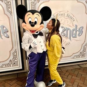 Meet your Posher, Saima